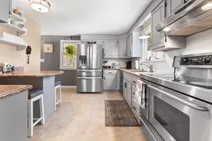 56 Whittier St, Newton, NH 03858 - Photo 17