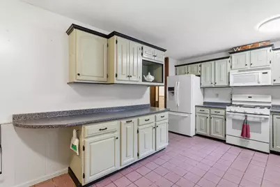 187 Summit Street, Franklin, NH 03035 - Photo 5