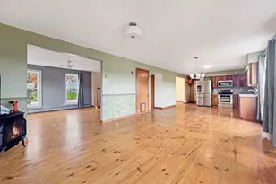 19 Silver Hill Dr, Epsom, NH 03234 - Photo 21