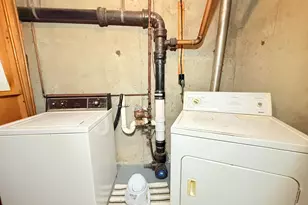 10 Acer Heights Rd, Claremont, NH 03743 - Photo 17