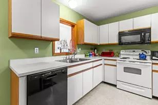 15 Tennis Ln, Thornton, NH 03223 - Photo 21