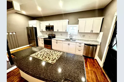 23 Oak Street, Derry, NH 03038 - Photo 3
