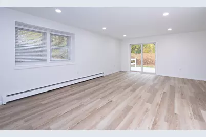 31L South Avenue #B, Derry, NH 03038 - Photo 13