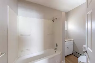 260 Bridge Street, Manchester, NH 03104 - Photo 9