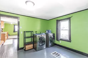 68 Jarvis St, Windsor, VT 05089 - Photo 9