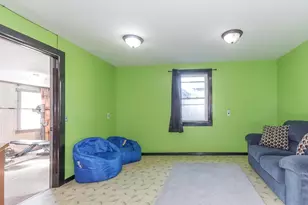 68 Jarvis St, Windsor, VT 05089 - Photo 17