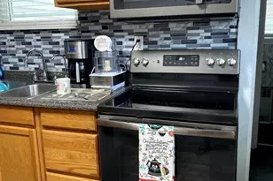 213 Hillside Ave, Berlin, NH 03570 - Photo 7