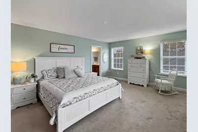 127 Cowbell Crossing, Atkinson, NH 03811 - Photo 9