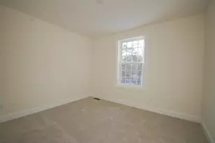 3B Dearborn Circle, Goffstown, NH 03045 - Photo 9