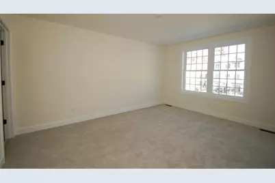 3B Dearborn Circle, Goffstown, NH 03045 - Photo 5