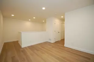 21A Griffin Rd, Hudson, NH 03051 - Photo 5