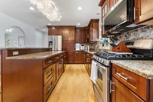 10 Evelyn Rd, Salem, NH 03079 - Photo 17