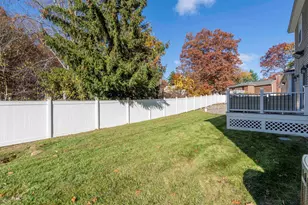 10 Evelyn Rd, Salem, NH 03079 - Photo 45