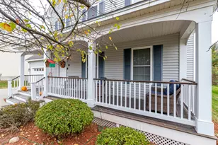 81 Marathon Way, Manchester, NH 03109 - Photo 3