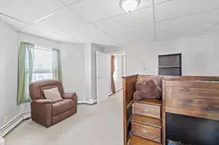 73 W Main St, Hillsboro, NH 03244 - Photo 21