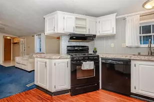 85 Princeton St, Newmarket, NH 03857 - Photo 9