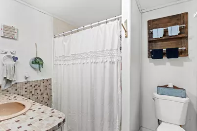 73 W Main Street, Hillsboro, NH 03244 - Photo 49