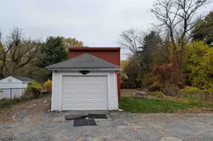 52 Mammoth Rd, Manchester, NH 03109 - Photo 23