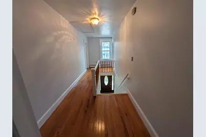 52 Mammoth Road, Manchester, NH 03109 - Photo 13