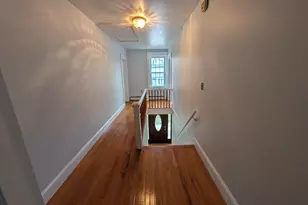 52 Mammoth Rd, Manchester, NH 03109 - Photo 13