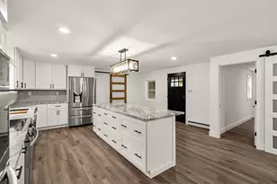 200 Mountain Rd, Weare, NH 03281 - Photo 11