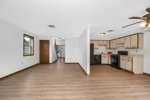 201 Millwright Dr, Nashua, NH 03063 - Photo 9