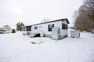 290 Calef Hwy, Epping, NH 03042 - Photo 17