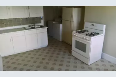 102 Orange Street, Manchester, NH 03104 - Photo 17