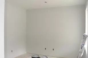 304 Karatzas Avenue, Manchester, NH 03104 - Photo 7