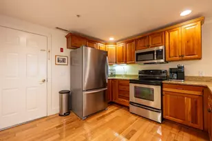 7 Chester Rd, Derry, NH 03038 - Photo 3