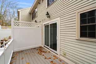 80 Woodland Green, Rochester, NH 03868 - Photo 5
