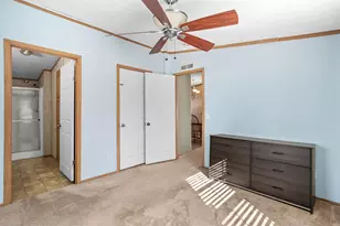 8 Perimeter Dr, Rochester, NH 03867 - Photo 11