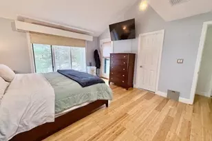 5 Tsienneto Rd, Derry, NH 03038 - Photo 15