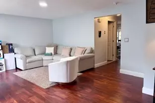 5 Tsienneto Rd, Derry, NH 03038 - Photo 11