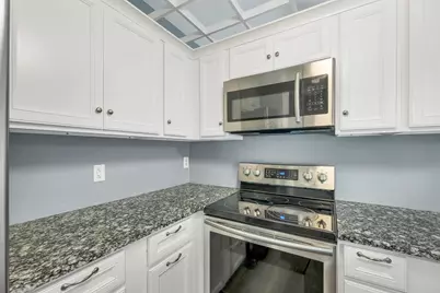 918 N Main Street #7, Laconia, NH 03246 - Photo 9