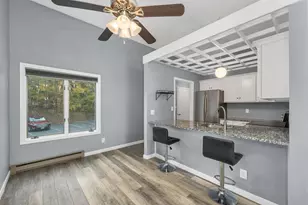 918 N Main St, Laconia, NH 03246 - Photo 7