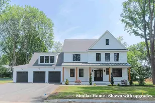 131 Dearborn Rd, Greenland, NH 03840 - Photo 1