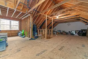 37 Dugout Rd, Hudson, NH 03051 - Photo 25