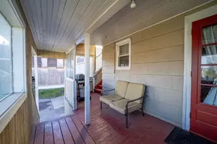 534 Champlain St, Berlin, NH 03570 - Photo 9