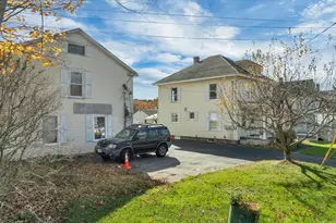 124 E Main St, Tilton, NH 03276 - Photo 31