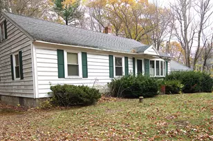 17 Drinkwater Rd, Hampton Falls, NH 03844 - Photo 3