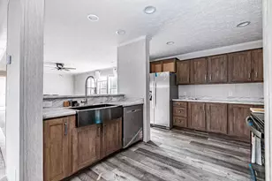 73 Diamondback Dr, Rochester, NH 03868 - Photo 17