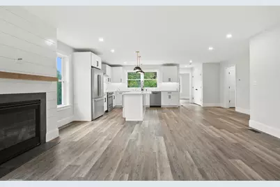 84 Blacksnake Road #B, Seabrook, NH 03874 - Photo 9