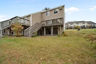 69 Bayberry Ln, Londonderry, NH 03053 - Photo 39