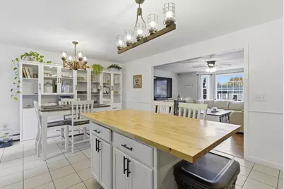 121 Peabody Avenue, Manchester, NH 03109 - Photo 11