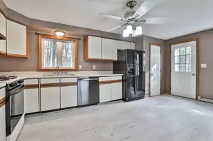 16 Evergreen Dr, Hudson, NH 03051 - Photo 21