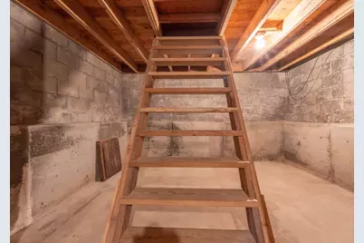 142 Brattleboro Road, Hinsdale, NH 03451 - Photo 31