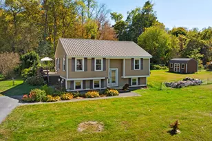 17 Alderwood Ct, Claremont, NH 03743 - Photo 1