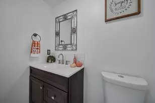 69 Birch Glen Dr, Bennington, NH 03442 - Photo 13