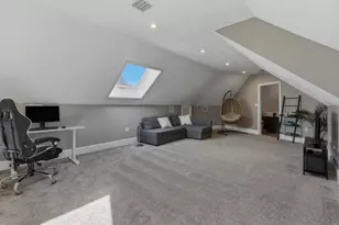 276 N Amherst Rd, Bedford, NH 03110 - Photo 43